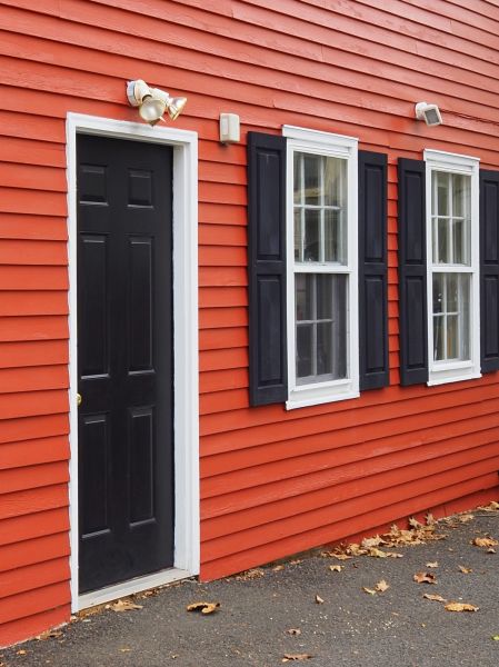 Red Vinyl Siding Installation in Crestview