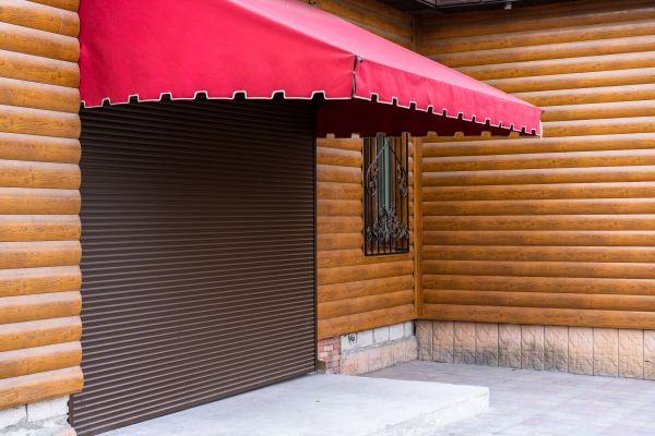 Hardwood Cladding Installation in Crestview