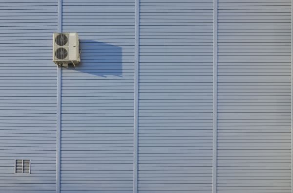 Flat Metal Siding Installation in Crestview