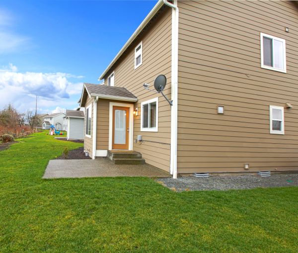 Clapboard Siding Repair in Crestview